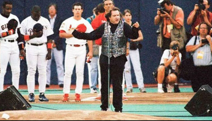 Meat Loaf Showed the World How the National Anthem Should Be Sung